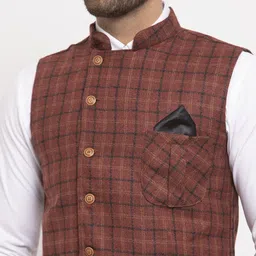KLOTTHE Men Maroon & Navy Blue Checked Nehru Jacket image 4