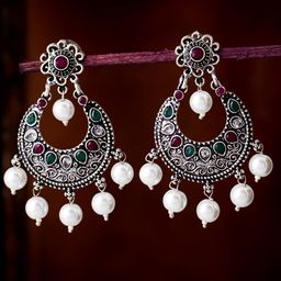 Sukkhi Silver-Toned & Green Floral Chandbalis-image-70