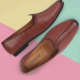 FAUSTO Men Tan Textured PU Lightweight Mojaris-image-65