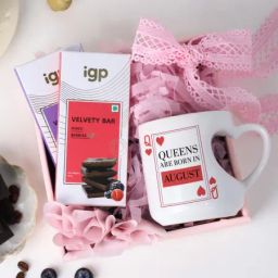 Birthday Queen Personalized Hamper-image-91