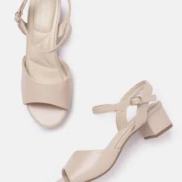 Lino Perros Block Heels-28