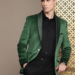 House of Pataudi Tailored Fit Striped Velvet Finish Single-Breasted Party Blazer-image-57