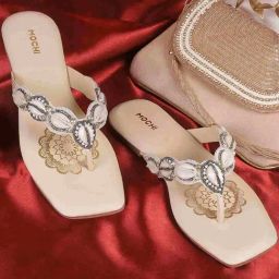 Mochi Women's Beige Thong Sandals-image-39
