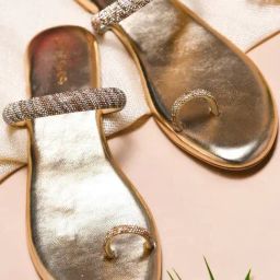 TRYME Women's Gold Toe Ring Sandals-image-6