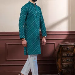 Koshin Geometric Embroidered Mandarin Collar Thread Work Straight Kurta-image-31
