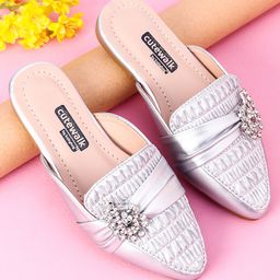 Cute Walk by Babyhug Stone Studded Sandals - Silver-image-95