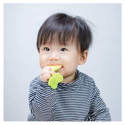 Joy Buzz Rattle Teether & Teether Combo | BPA-Free Silicone Rattle Teether & Teething Toy- Pack of 2 (Green & Peach) image 2