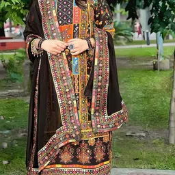 BAESD Ethnic Motifs Printed Regular Mirror Work Kurta With Palazzos & Dupatta image 5