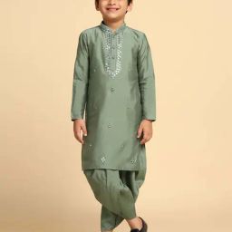 KISAH Kids Green Cotton Embroidered Full Sleeves Kurta Set-image-30