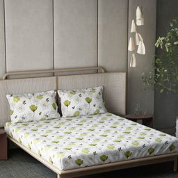 DDecor White & Green Floral Printed 144 TC Cotton King Bedsheet Set 2.74 m x 2.74 m-image-71