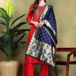 Aumira Women Floral Embroidered Regular Thread Work Kurti with Pyjamas & With Dupatta-image-14