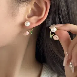 ONUYX Floral Studs Earrings-13