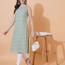 Tviksha Fashion Women Floral Printed Daily Straight Kurtas-picture-57