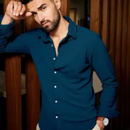 Campus Sutra Blue Regular Fit Striped Shirt-picture-21