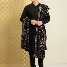 House of Pataudi Regular Pure Cotton Jashn Kurta with Churidar & Embroidered Dupatta-picture-5