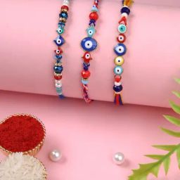 Aapno Rajasthan Set of 3 Multi Eyed Multistranded Rakhi-image-30