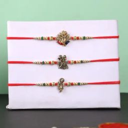 Aapno Rajasthan Set of 3 Krishna Beaded Rakhi-18