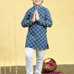 BT DEZINES Boys Embroidered Regular Sequinned Kurta with Pyjamas-10