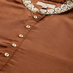 Anouk Sequin Detailed Kurta with Pyjamas image 2