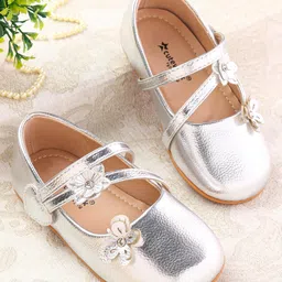 Cute Walk by Babyhug Velcro Closure Ballerina with Floral Applique - Silver-picture-30