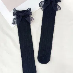 Kidofash Knit Bow Applique Detailed Socks - Black-picture-33