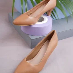 Get Glamr Women Beige Solid Pumps-49