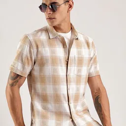 HERE&NOW Men Checked Spread Collar Cotton Casual Shirt-picture-46