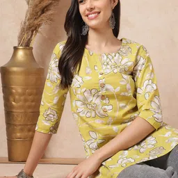 HERE&NOW Women Pack of 1 Viscose Rayon Printed Top-picture-44