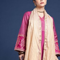 Taavi Ethnic Motifs Printed Regular Taavi Festive Kurta with Trousers & Dupatta-image-4