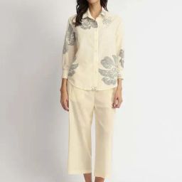 Pink Fort Off White Cotton Regular Fit Floral Print Shirt-image-23