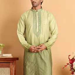 Jompers Men Floral Embroidered Sequinned Kurta-image-27