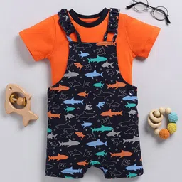 MIMINO Infant Girls Printed Pure Cotton Dungaree With T-Shirt-21