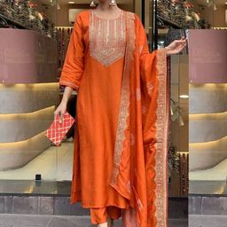 KLOSIA Geometric Yoke Design Round Neck Sequinned Pure Silk Kurta With Trousers & Dupatta-24
