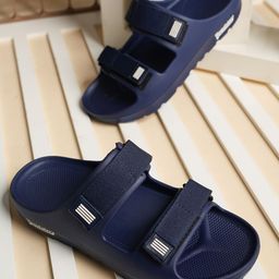 The Roadster Lifestyle Co. Men Self Design Sliders-58