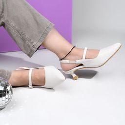 Styli Women Solid Kitten Heel Pumps-50