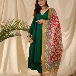 InWeave Women Regular Kurta with Palazzos & With Dupatta image 2