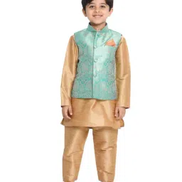 VASTRAMAY Kids Green Self Pattern Kurta Set-image-21