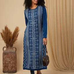 Globus Blue Loose fit Print Kurta-image-35