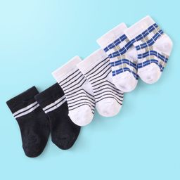 Cute Walk by Babyhug Anti Bacterial Ankle Length Cotton Knit Striped Socks Pack of 3 - Black & White-image-60