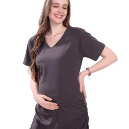 TUMMY Half Sleeves Solid Maternity Tee - Grey-picture-16