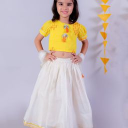 Lil' Drama Cotton Half Puffed Sleeves Floral Embroidered & Tassels Detailed Lehenga Choli With Dupatta Set - White & Yellow-picture-17