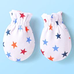 Babyhug Interlock Knit Caps Mittens & Booties With Star Print & Ear Applique - White image 5