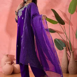 Sangria Embroidered Sequence Straight Kurta & Trouser With Dupatta image 3