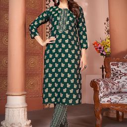 DIVASTRI Women Floral Printed Regular Gotta Patti Kurta with Trousers-image-105