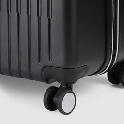 Tommy Hilfiger Medium Trolley Suitcase image 4