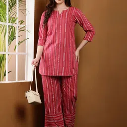 HELLO DESIGN Printed V-Neck Tunic & Palazzo Co-Ord Set-picture-2