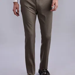 Tommy Hilfiger MenSelf-Design Mid RiseTrousers-image-7