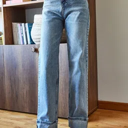 BIANCO LUCCI Women Cotton Regular Fit Mid-Rise Heavy Fade Jeans-image-37