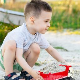 VGRASSP 8 Wheels Urban Developer Dumper Truck Toy For Kids With Openable Back Door - Pretend Play Friction Powered Dumping Vehicle - Color May Vary image 5