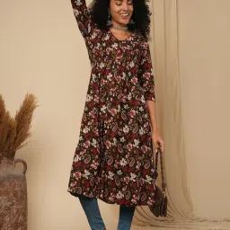 Globus Brown Regular fit Print Kurta-image-43